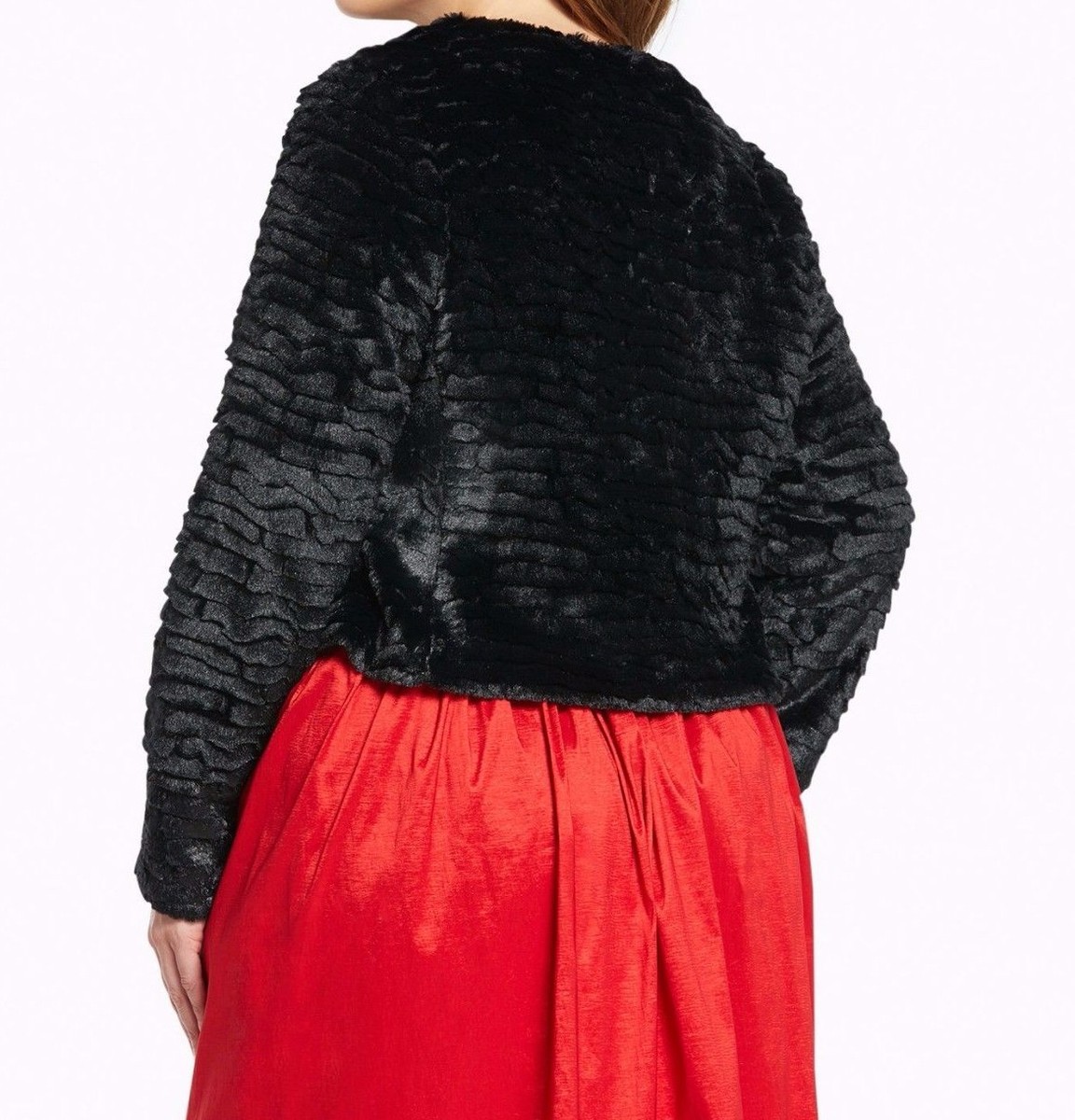 Torrid Cropped Faux Fur Jacket Black 00X Med Large 10 00 #34681