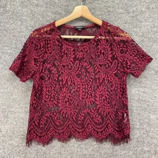 Ambiance T-Shirt Women M Medium Red Floral Crochet Short Sleeve Crew Neck Casual