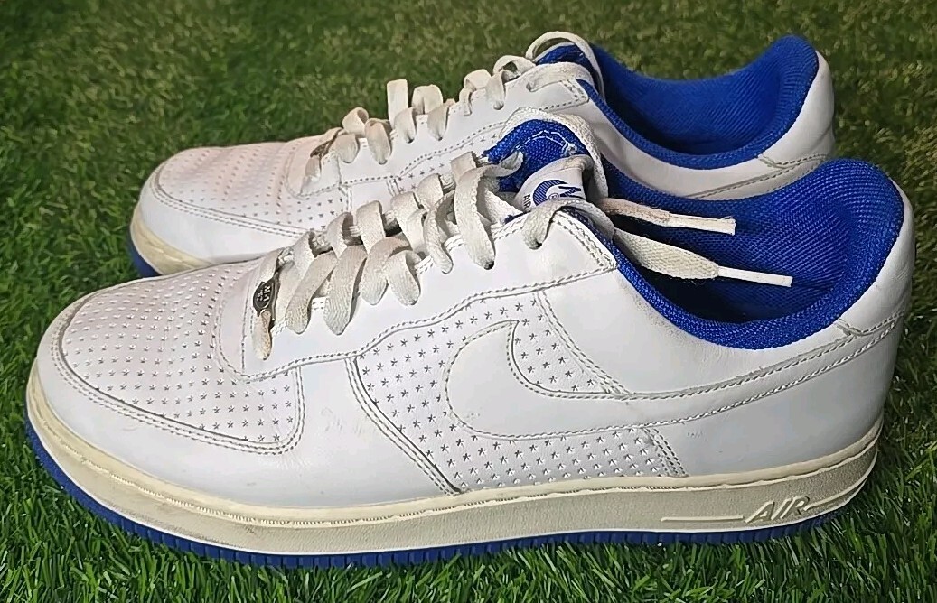 Vtg 2006 Nike Air Force 1 Low Men 11.5 White Blue Perforated