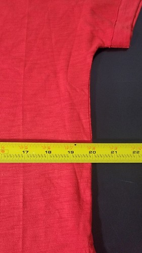 Fanatics NCAA Wisconsin Badgers Women's T-shirt Medium - Picture 8 of 9