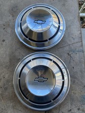 68 69 70 Chevy Camaro Nova Dog Dish Hubcaps Used Set Of2 68 69 70 Chevy Camaro Nova Dog Dish Hubcaps Used Set Of2