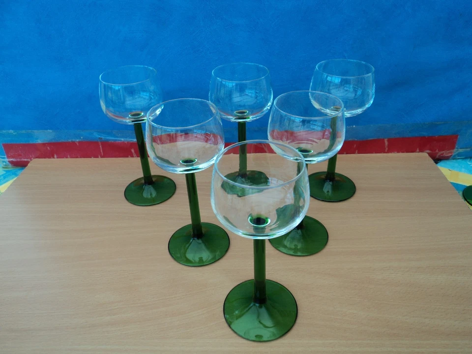 VERRE  à VIN BLANC ALSACE MOSELLE à  pied Vert  lot de 6 LUMINARC France - Photo 3/3