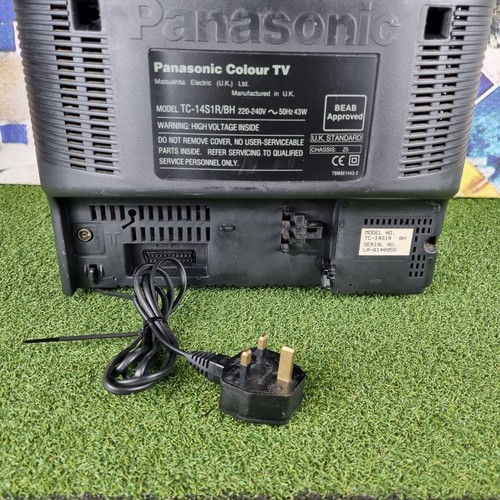 Panasonic CRT TV TC-14S1R/BH 14" Televisore a colori Retro Gaming TESTATO Funzionante - Foto 5 di 11