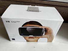 Zeiss, okulary VR, VR One PLUS, wirtualna rzeczywistość biała