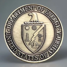 DOE US Department of ENERGY US Government Bronze Plated-Challenge Coin. New!