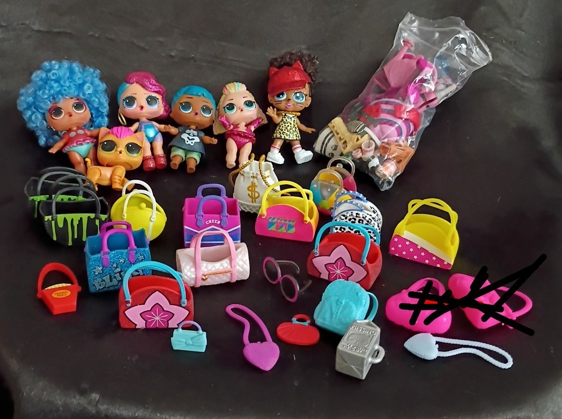 ⭐Large Random Lot Of LOL Surprise! & OMG  Dolls Pets Accessories ⭐ Over 1 Lb!