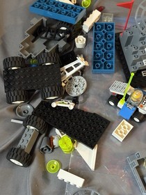 Lego Voyage Into Space set 9320 (Journey Into Space) 2003 - Vintage Incomplete 