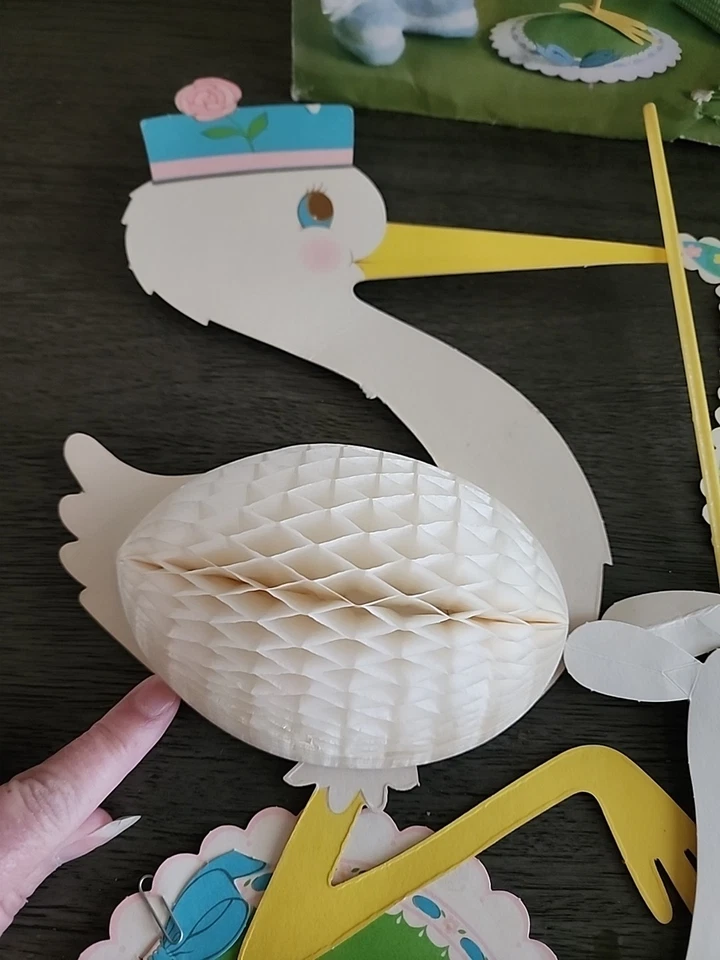 复古 HALLMARK 婴儿淋浴桌中心装饰品装饰 HONEYCOMB STORK 粉红色 — 第 3/4 张图片