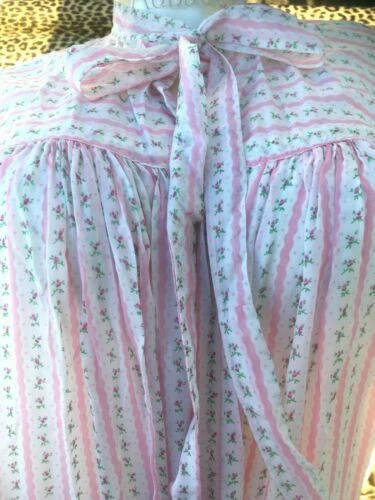 Handmade 1930s Decade Vintage Sleepwear & Robes for Women