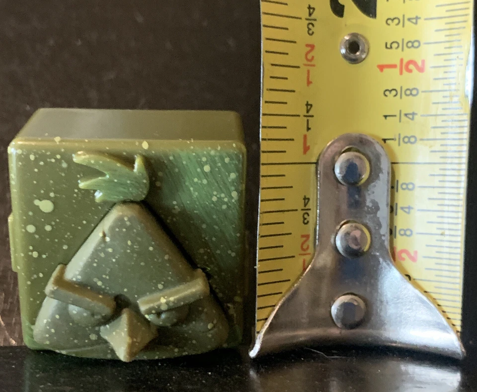 Angry Birds Go! Jenga Tower Knockdown Game Hasbro 2013 Replacement Part Block - Image 3 of 3