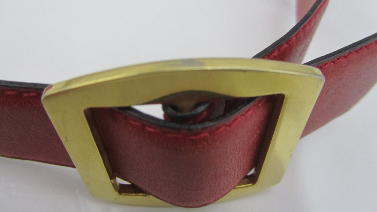 Vintage Valentino Garavani Vibrant Red Leather Belt red VALENTINO Women Belts - Vestiaire Collective main image 4