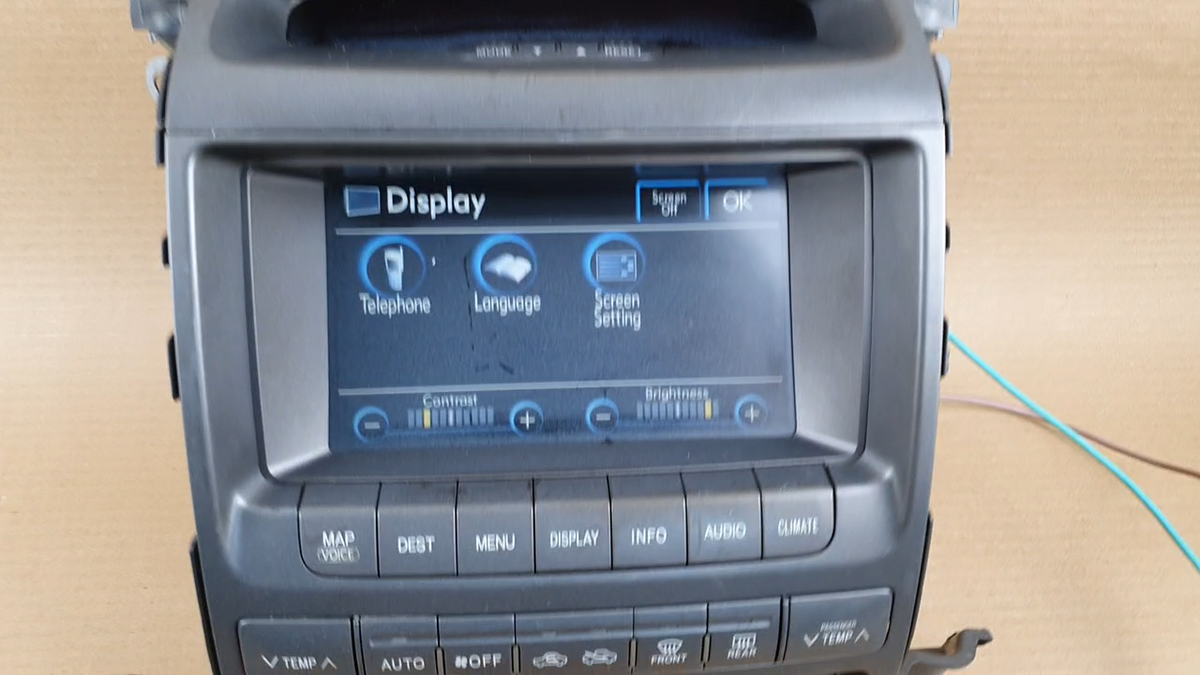 Lexus GX470 06-08 Navigation Display screen with radio Reciever
