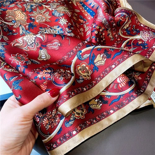 Bufanda cuadrada 100 % seda morera 27" mujer pañuelo envolvente vintage flor roja - Imagen 4 de 5