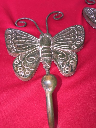 BUTTERFLY Wall Hooks Coat Rack Plaques Metal Iron Patina SET of 2 ~~ 8.5" X 6" - Picture 4 of 6