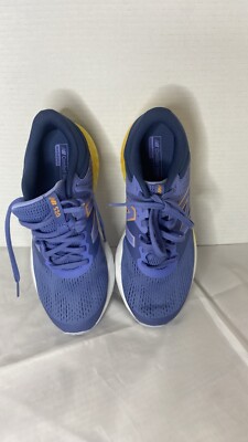 New Balance Women's 520 V7 Running Shoe size 9
