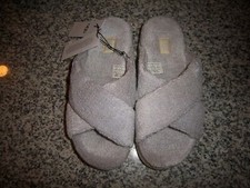 WOMENS SIZE 10 UGG PLUSH LIGHT GRAY SLIPPERS - NWOB