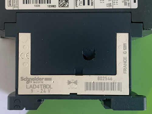 SCHNEIDER JIS C8201-4-1 / JIS C8201-5-1 + LADN223 - Bild 5 von 6