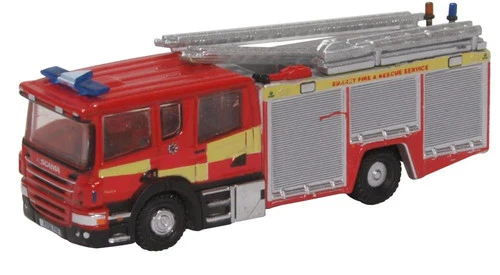Oxford Diecast NSFE007 Scania Pump Ladder Surrey Fire and Rescue