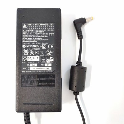 Adapter DELTA 19v/90w/4.74A 5.5*1.7