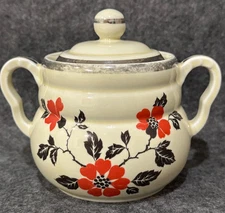 Vintage HALL China Company Red Poppy Daniel 4 1/8" Sugar Bowl w/Lid RARE
