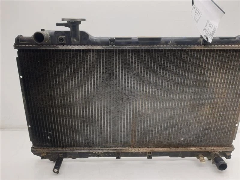 Radiador compatible con 96-97 RAV4 16400-7A122 Foto 3 de 4