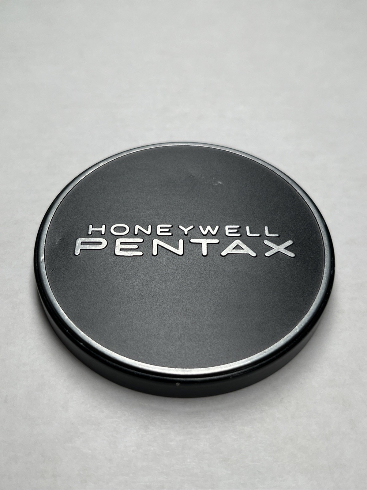 Honeywell Pentax 58mm Metal Push-On Front Lens Cap