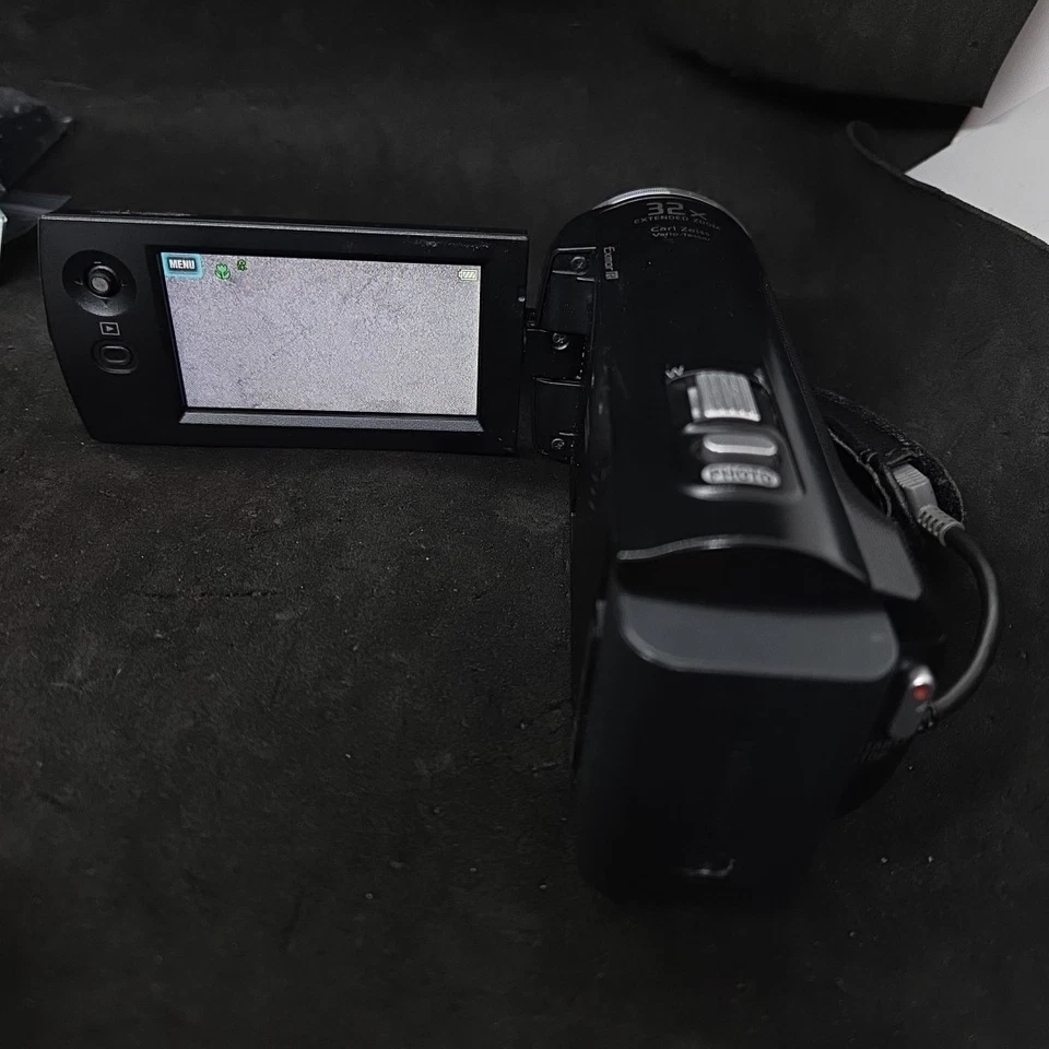 Videocámara digital Sony Handycam HDR-CX220 32x Full HD - Funciona #2 Foto 2 de 4