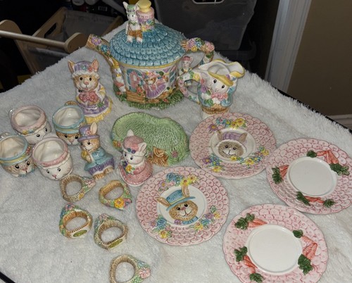 Vintage Mercuries Bunnie In The Garden Child’s Tea Set