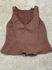 Express Womens Shirt Size Medium Pink Textured Fabric Classic Dressy Lightweight