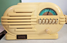 Crosley Collector's Edition AM/FM Radio w/Non Working Cassette Player Model CR-3