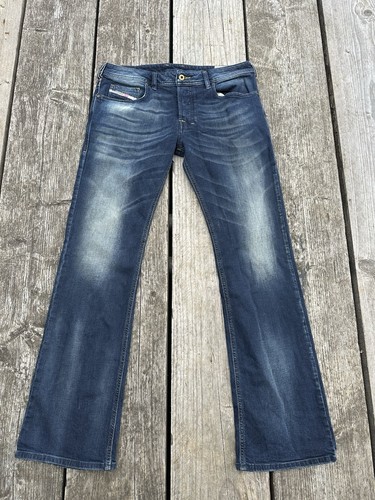 Diesel Jeans Herren W32 L32 Navy Denim Zatiny 0802C Bootcut Regular Button Flare