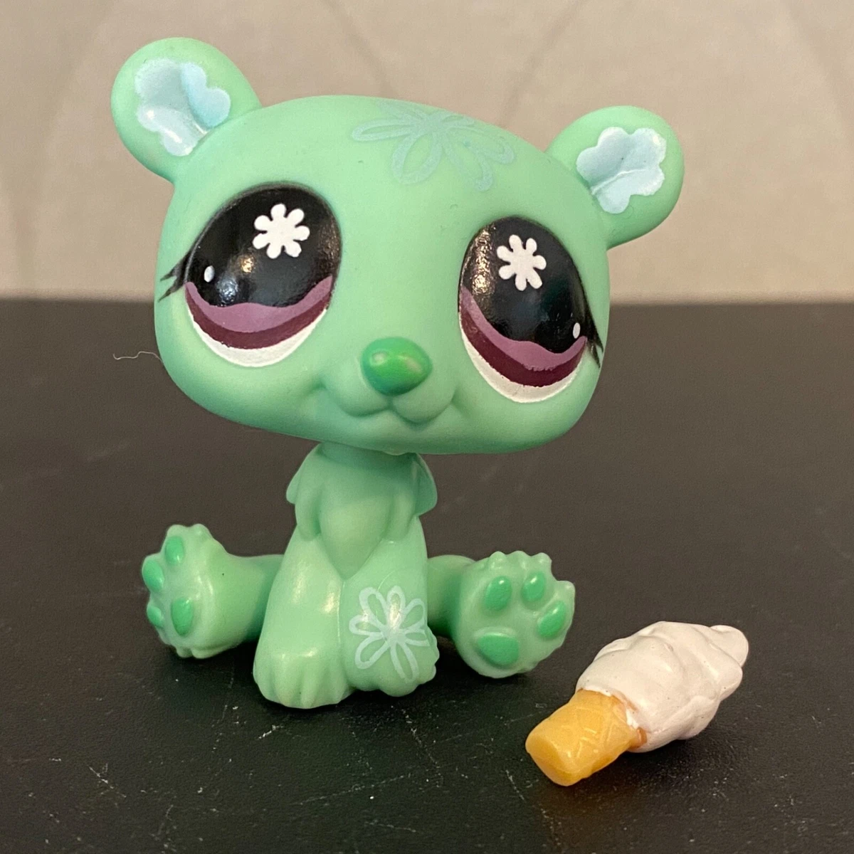 Littlest Pet Shop Polar Bear Set