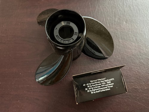Mercury 48-73140A45 OEM Black Max 10 1/8 x 15" RH Propeller w/Hub Kit #835257K12