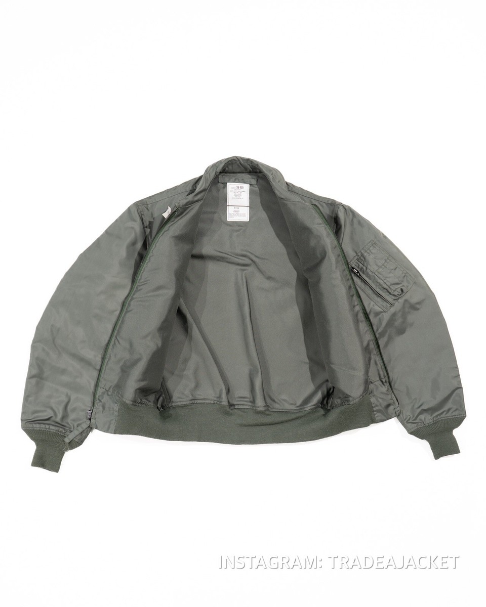 s-l1200.jpg s-l1200.jpg