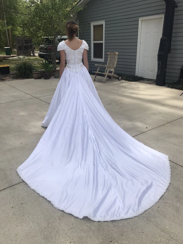 vestido de novia talla 4 usado Foto 2 de 4