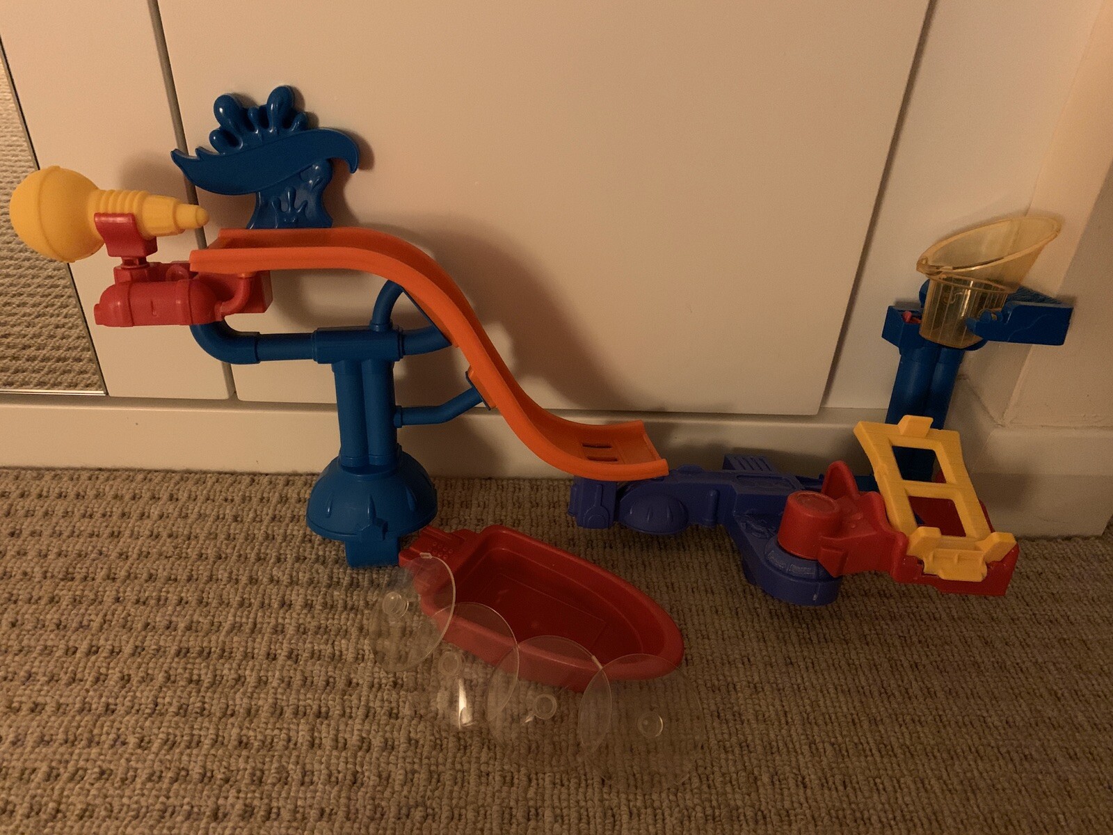 hot wheels splash rides splashdown station playset