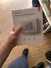 Honeywell Home T2 Non-programmable Thermostat RTH5160D - MISSING BACK PLATE