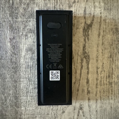 Eufy Rechargeable Wi-Fi Video Doorbell 1080P Model T8222 camera - Picture 3 of 3