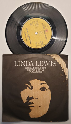 Linda Lewis   Rock A Doodle Doo - UK Single - 1976