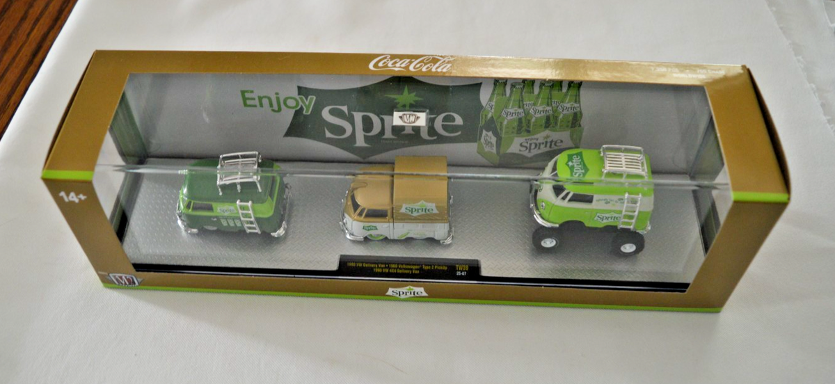 2025 M2 MACHINES SPRITE - 1960 VW DELIVERY VAN , 1960 VOLKSWAGEN