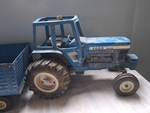 Vintage Ertl Ford 9700 Blue Farm TW-10 The Big Blue Trailer See Pic - Picture 8 of 18