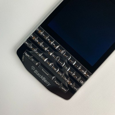 ウ*ル様 BlackBerry Porsche Design 9983 Original BlackBerry Porsche Design P'9983 Unlocked 4G LTE WIFI