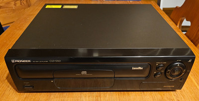 Laserdisc Player Pioneer CLD-S310 Pal D.V.P. System