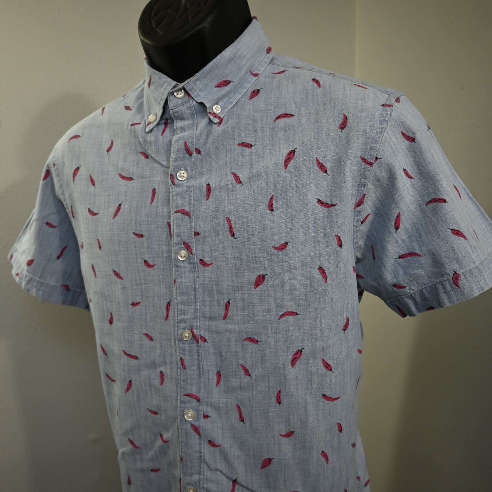 Bonobos Chilli Pepper Chambray Button Up Shirt Sl… - image 1