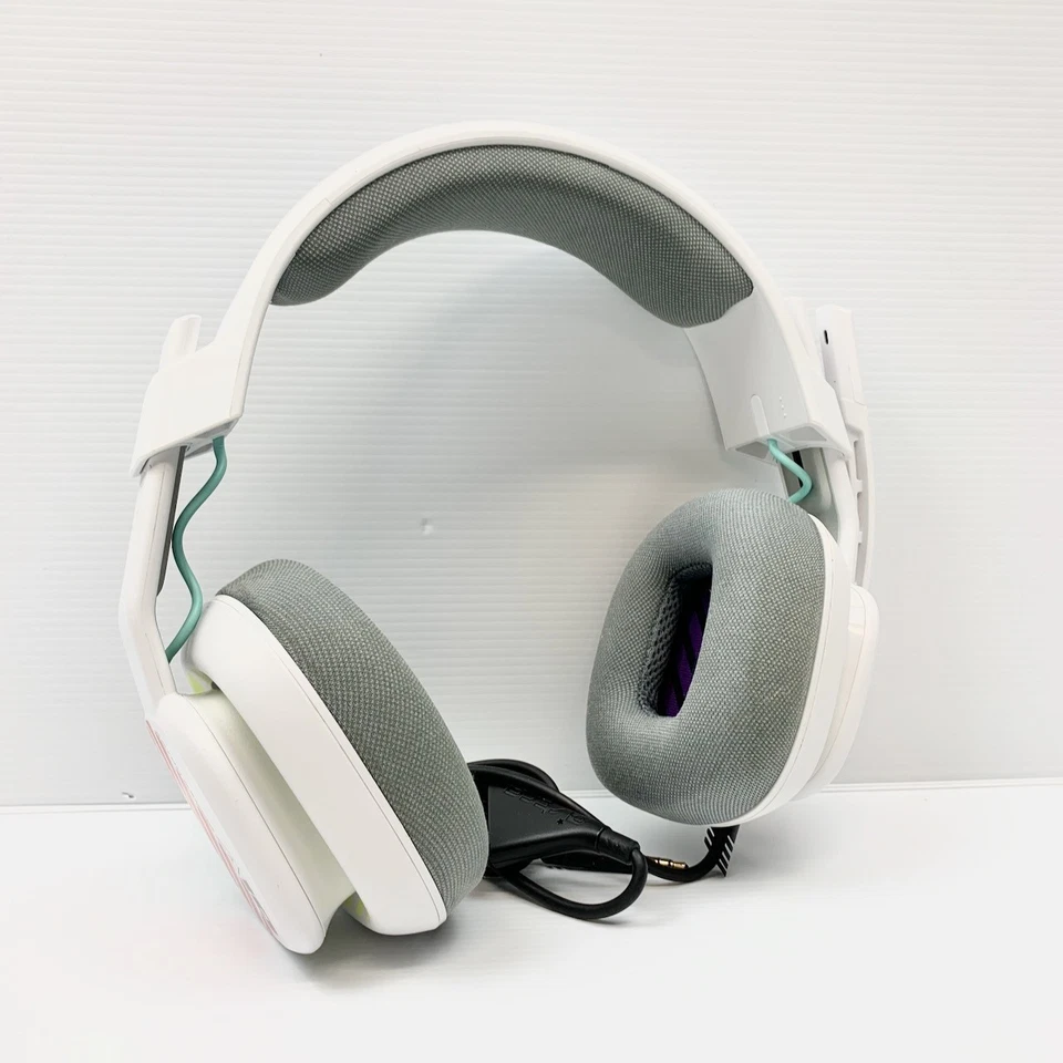 Logitech G ASTRO A10 Gen 2 Gaming Headset for Playstation 5, PC White VGC - Image 2 of 4