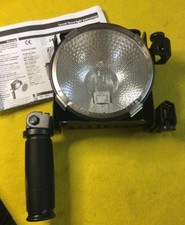 Lowel Omni-Light O1-10 Standard 500W 240V 8.4A