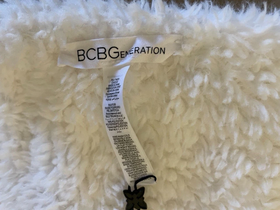 BCBGeneration Blanco Bufanda Difusa Poliéster 9" x 65" Invierno Acogedora Cómoda Foto 2 de 4