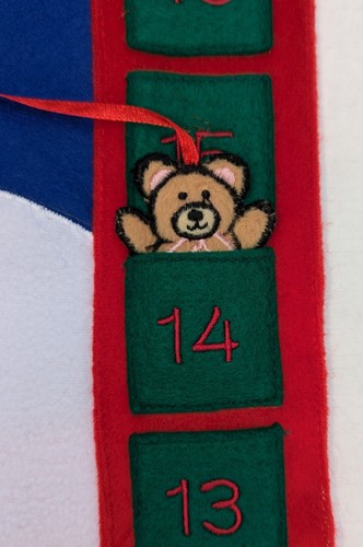 Merry Christmas Fabric Wall Advent Calendar w/ Pockets SANTA w/ TOYS Bear 16x31" - Picture 16 of 21
