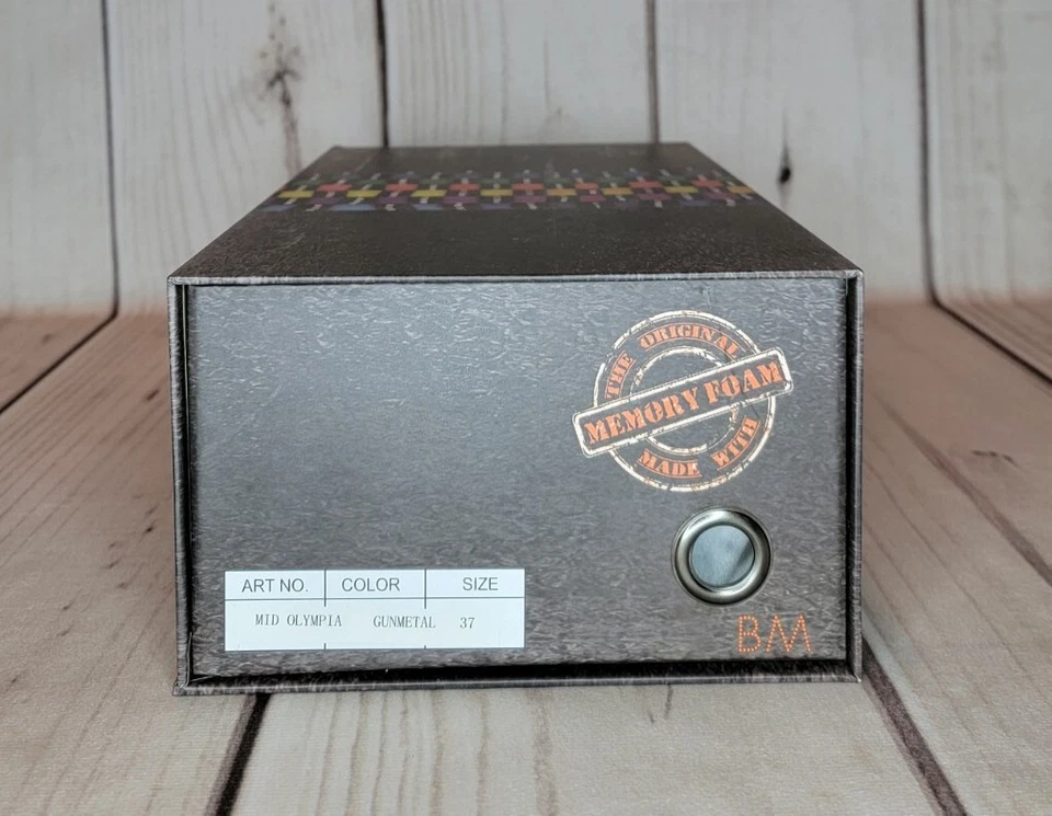 Bernie Mev. Tenis cómodos para mujer talla 7 Mid Olympia pistola metal plata nuevas con caja Foto 3 de 4