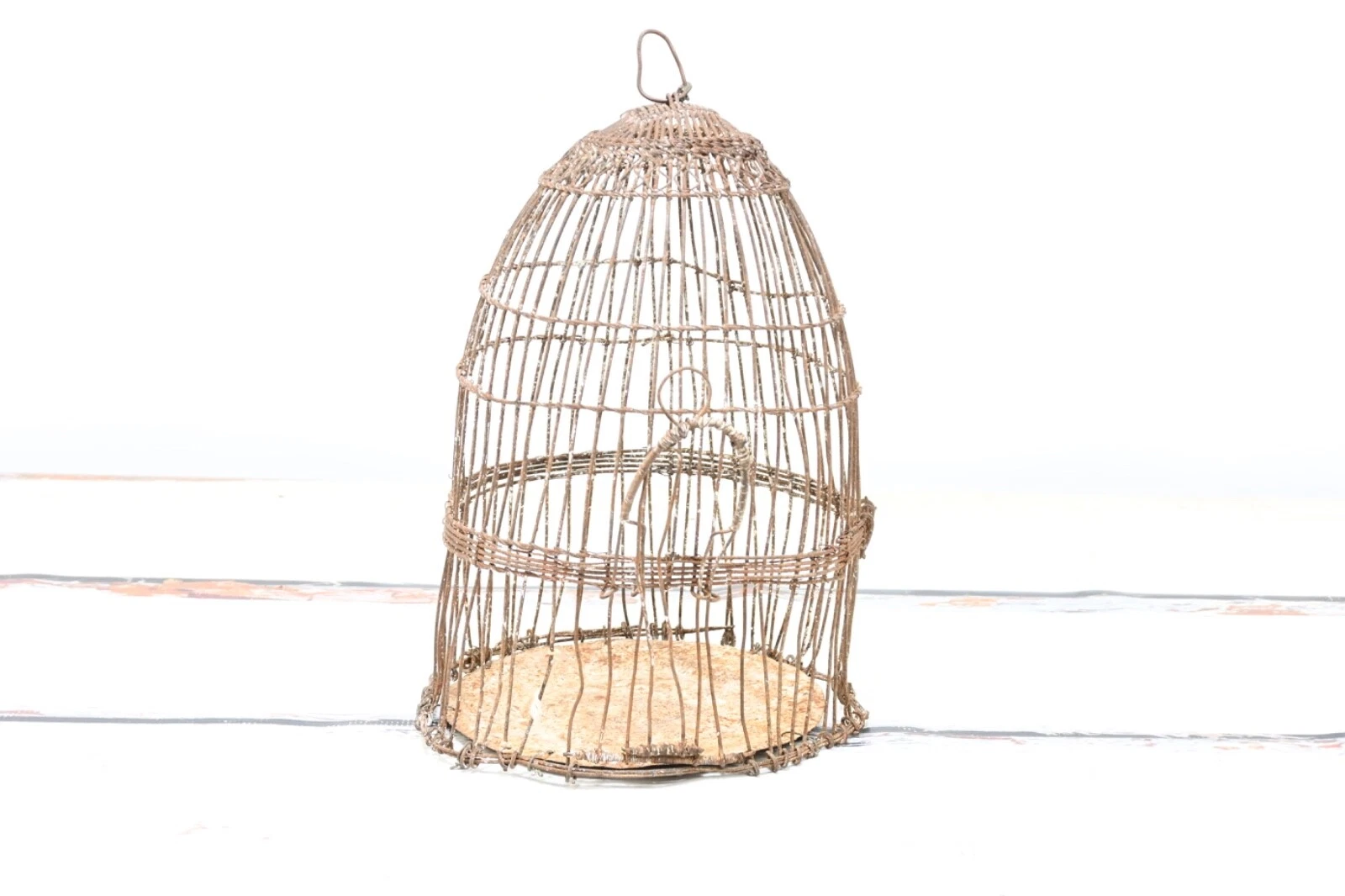 Vintage . Beehive Shaped Wire Birdcage Round Bird Cage Fabulous Patina